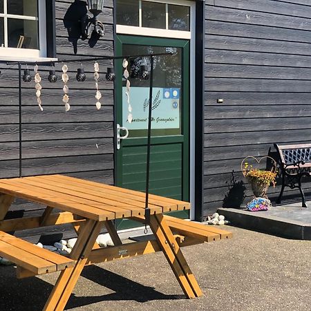 Appartement De Graanzolder Aan Zeeuwse Kust Hoofdplaat Luaran gambar