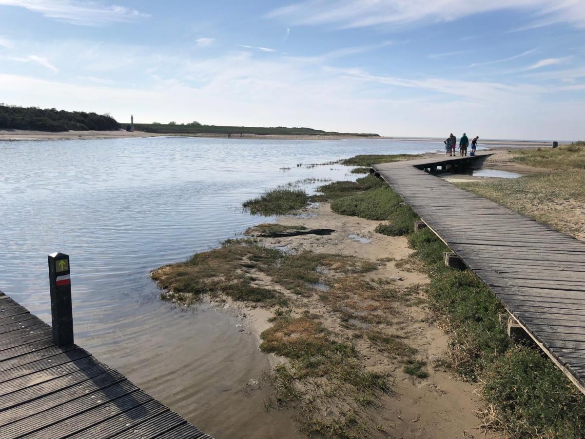 Appartement De Graanzolder Aan Zeeuwse Kust Hoofdplaat Luaran gambar