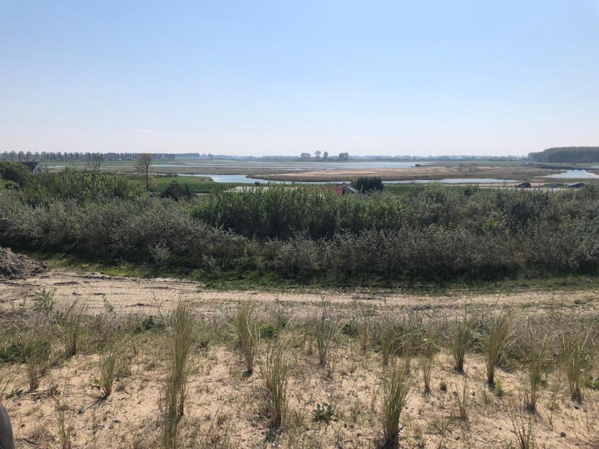 Appartement De Graanzolder Aan Zeeuwse Kust Hoofdplaat Luaran gambar